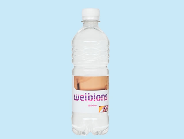 Print bottles of mineral water with your own label and logo